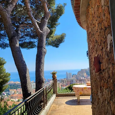 شقة Dans Provencale Avec Terrain De Boules Vue Imprenable Sur Monaco