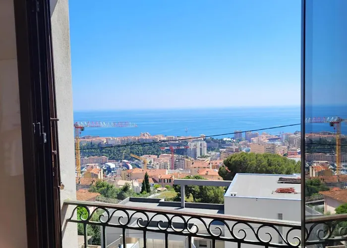 Dans Provencale Avec Terrain De Boules Vue Imprenable Sur Monaco شقة